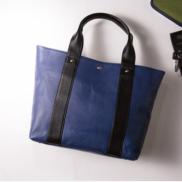 ＯＮ　ＴＨＥ　ＢＡＧ　姫路レザー　手提げトートバッグ
