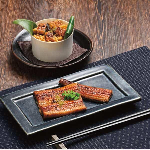 国産うなぎ蒲焼・おこわ食べ比べ