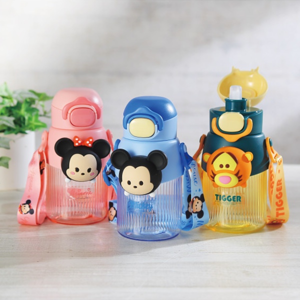 ディズニー　立体マスコット付ストローボトル（５９０ｍｌ） ツムツムミッキー