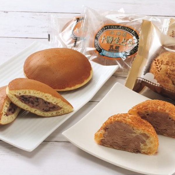 「乳蔵」北海道十勝生どら＆チョコシュー