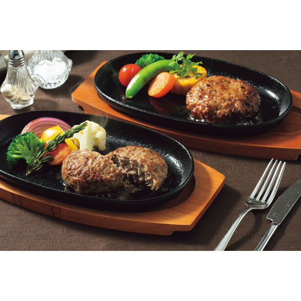 バルティロ　神戸牛入りハンバーグとサーロイン入りハンバーグ