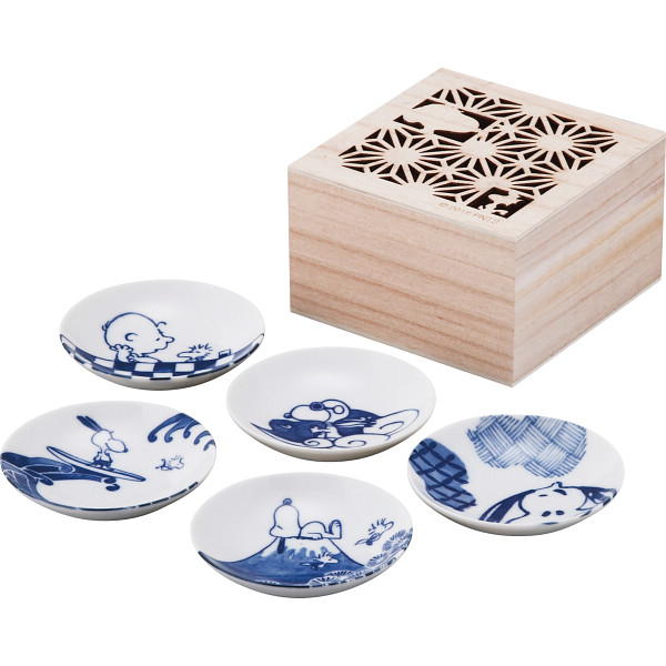 スヌーピー　染付　豆皿５枚揃（木箱入）