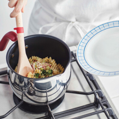 ティファール　オプティスペース　ＩＨステンレスマルチポット（１６ｃｍ）　B