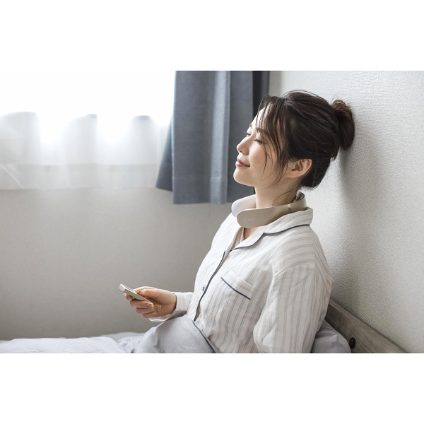 ラルーナ　ネックケア　C