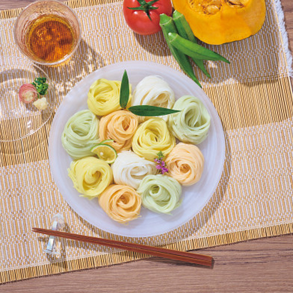 夏野菜をつかった三輪素麺