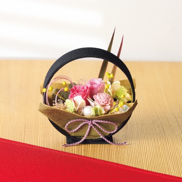 4/30まで申し込み可　【母の日専用】和（なごみ）黒（プリザーブドフラワー）