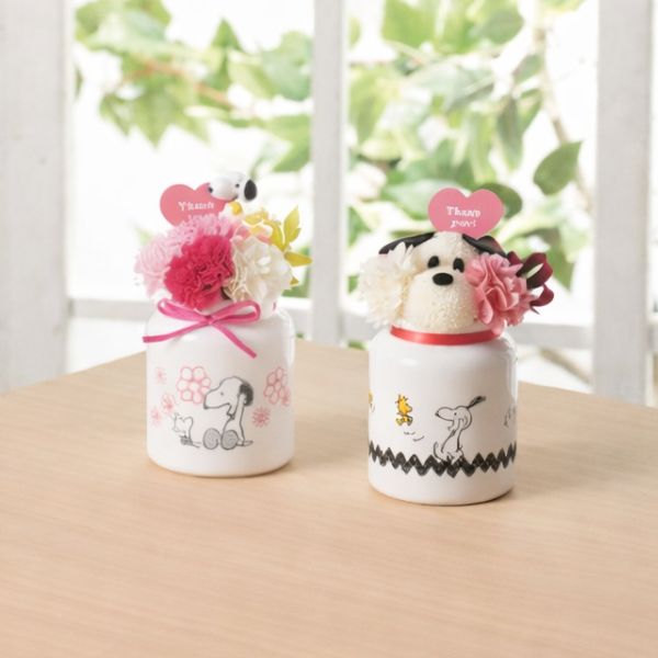 5/17まで申し込み可　【母の日専用】お花スヌーピーＺｉｇｚａｇ　Ｔｈａｎｋ　ｙｏｕ（プリザーブドフラワー）