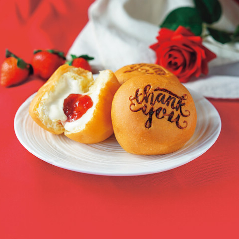 5/17まで申し込み可　【母の日専用】八天堂　Ｔｈａｎｋ　ｙｏｕくりーむパン・あまおう苺詰合せ（６個）