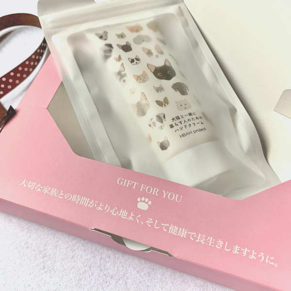 5/17まで申し込み可　【母の日専用】犬猫と一緒に暮らす人のためのハンドクリームギフト