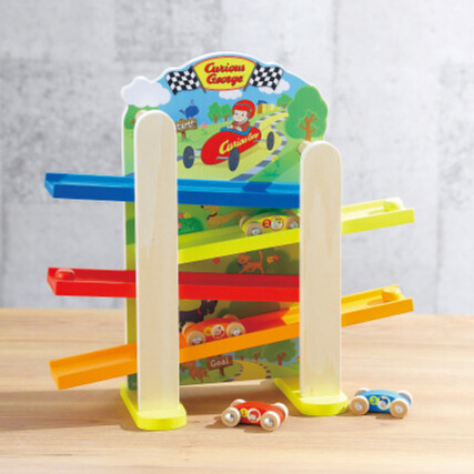 おさるのジョージ　木製スロープカーレース