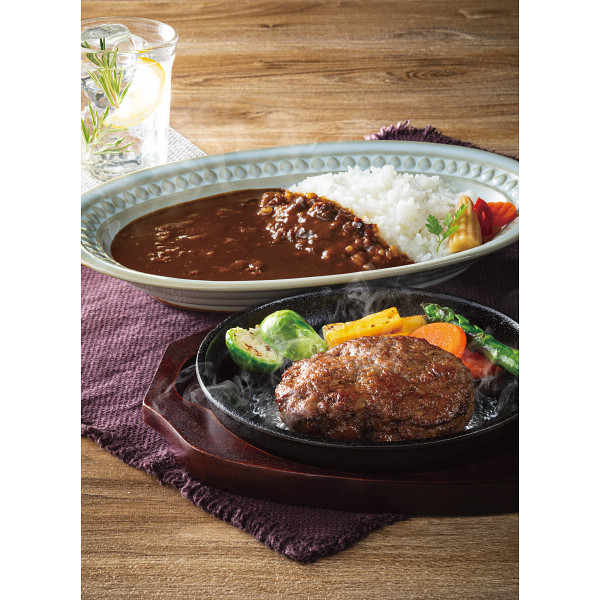 北海道産牛ハンバーグと北海道十勝ビーフカレー