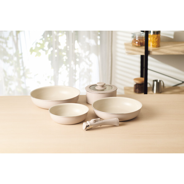 マジクック　セラミック加工　ＩＨ対応着脱ハンドルフライパン６点セット