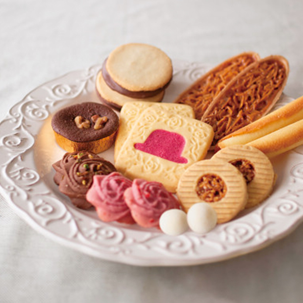 赤い帽子　レッド