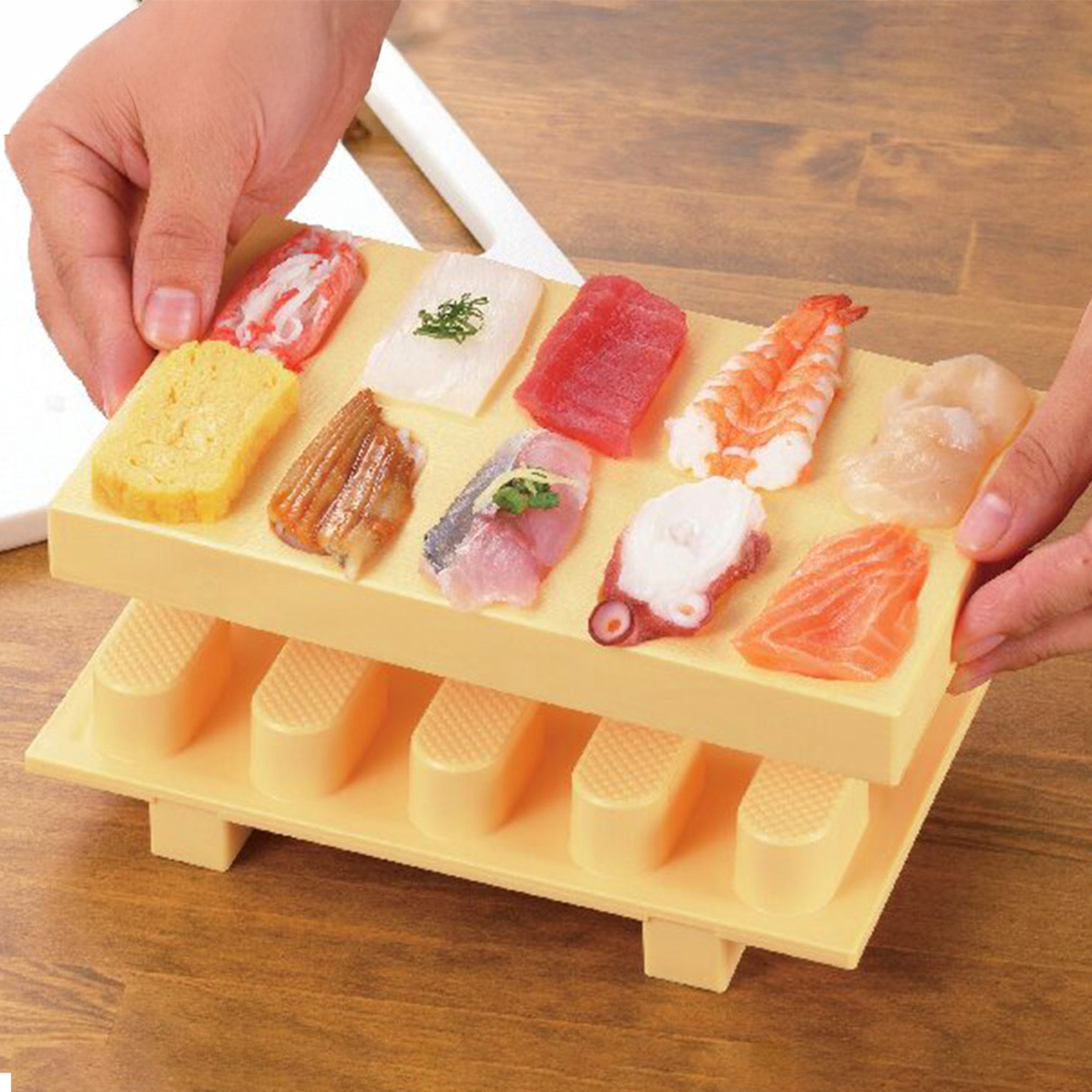 とびだせ！おすし