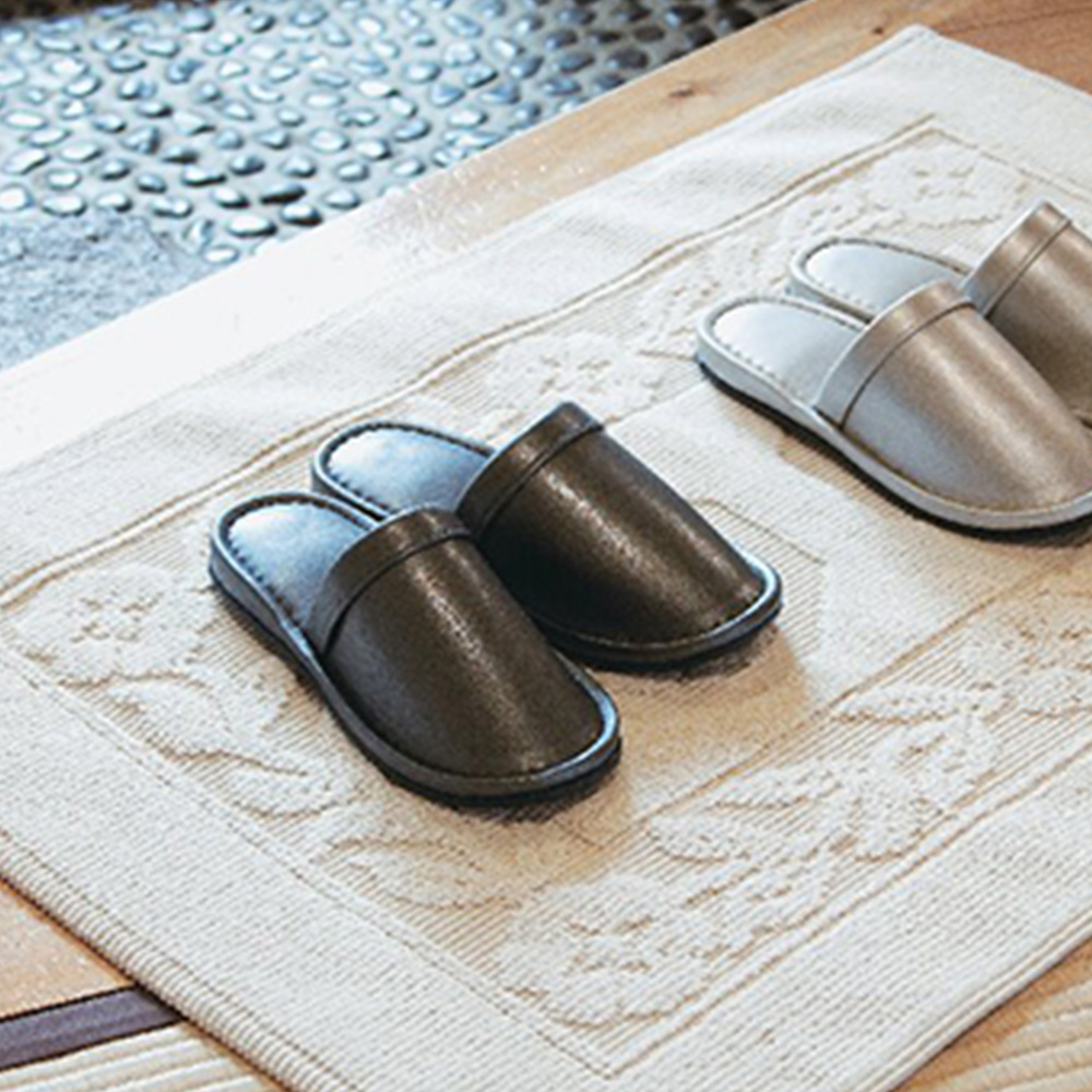 スリッパ(メタリックグレー)