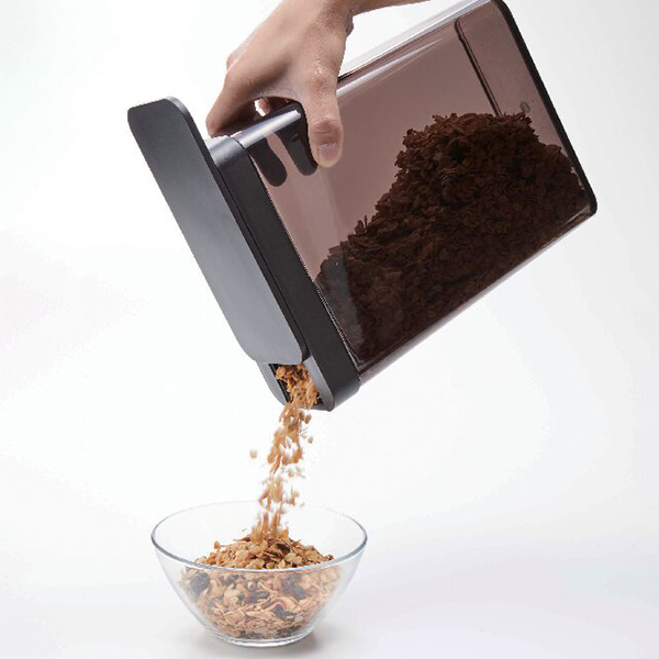 ドライフードストッカー(ブラック)