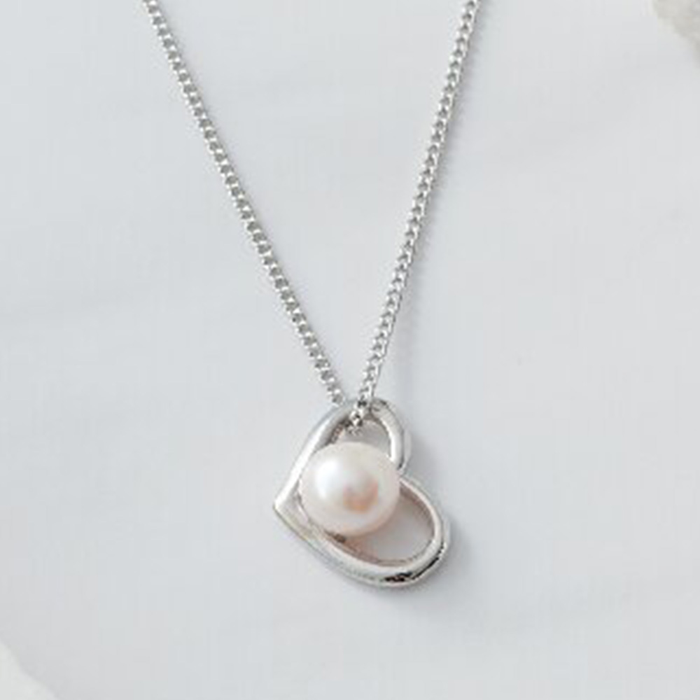 淡水パールハートペンダント