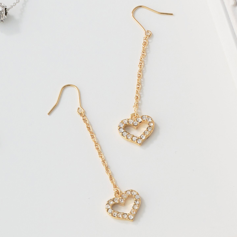 ウルティマ キュービックジルコニアハートピアス