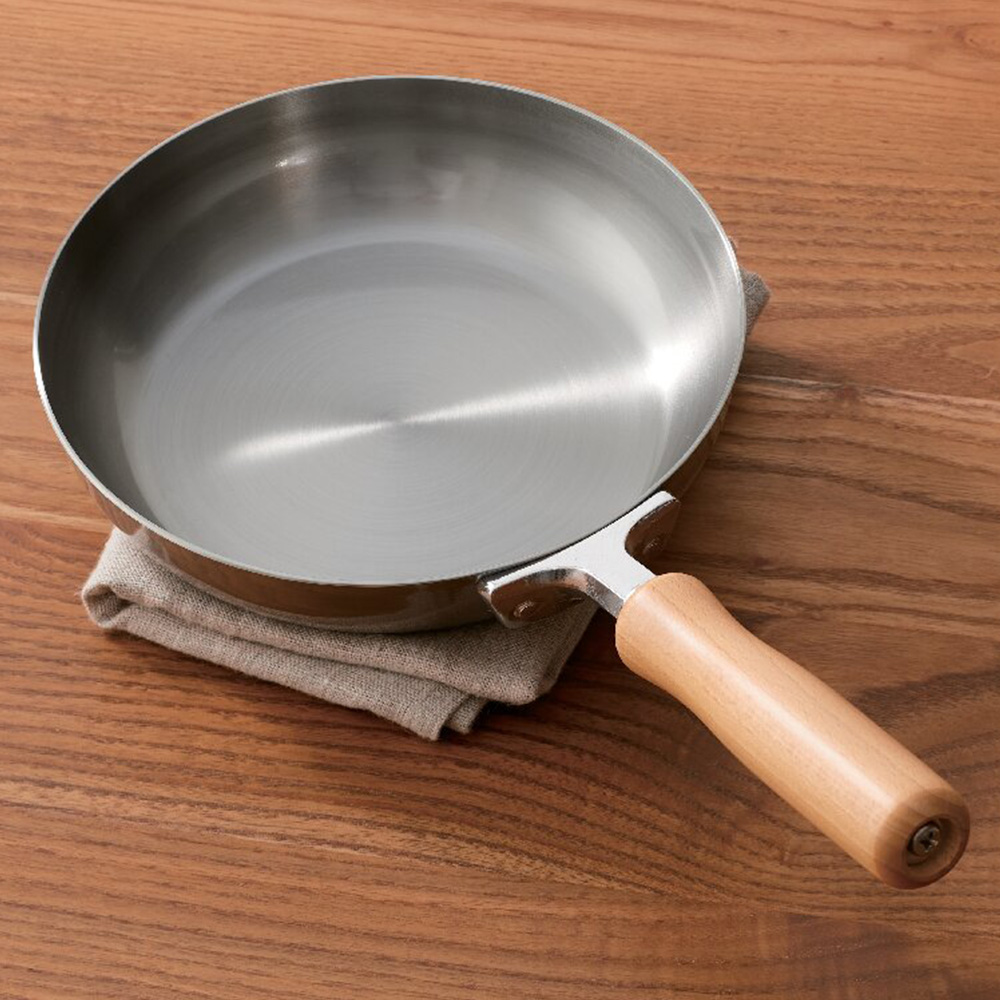 鉄製フライパン18cm