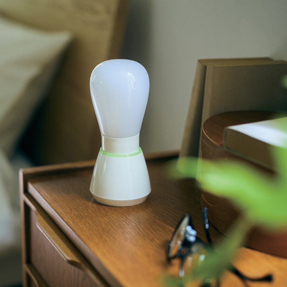 持っても置いても便利な2WAYライト