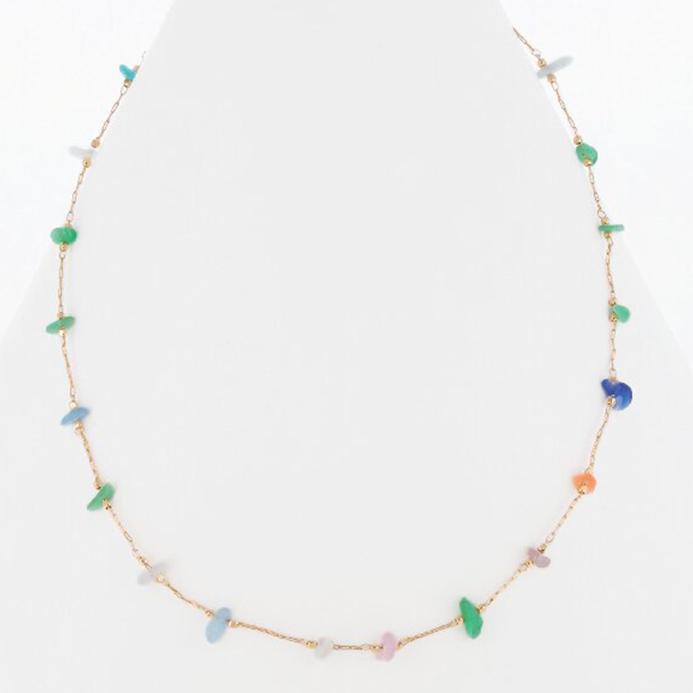 ショートネックレス