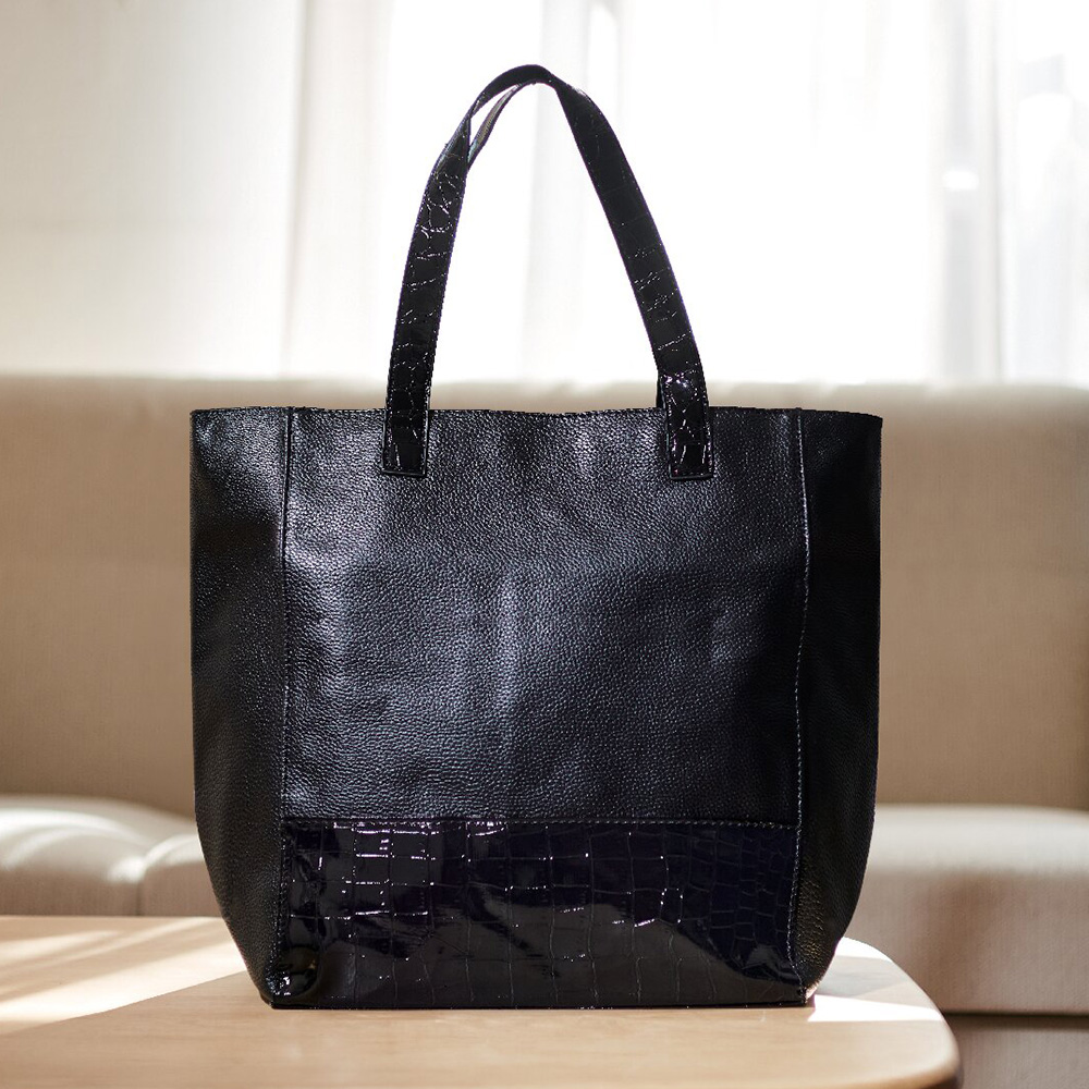 インディヴィ トートバッグ(ブラック)