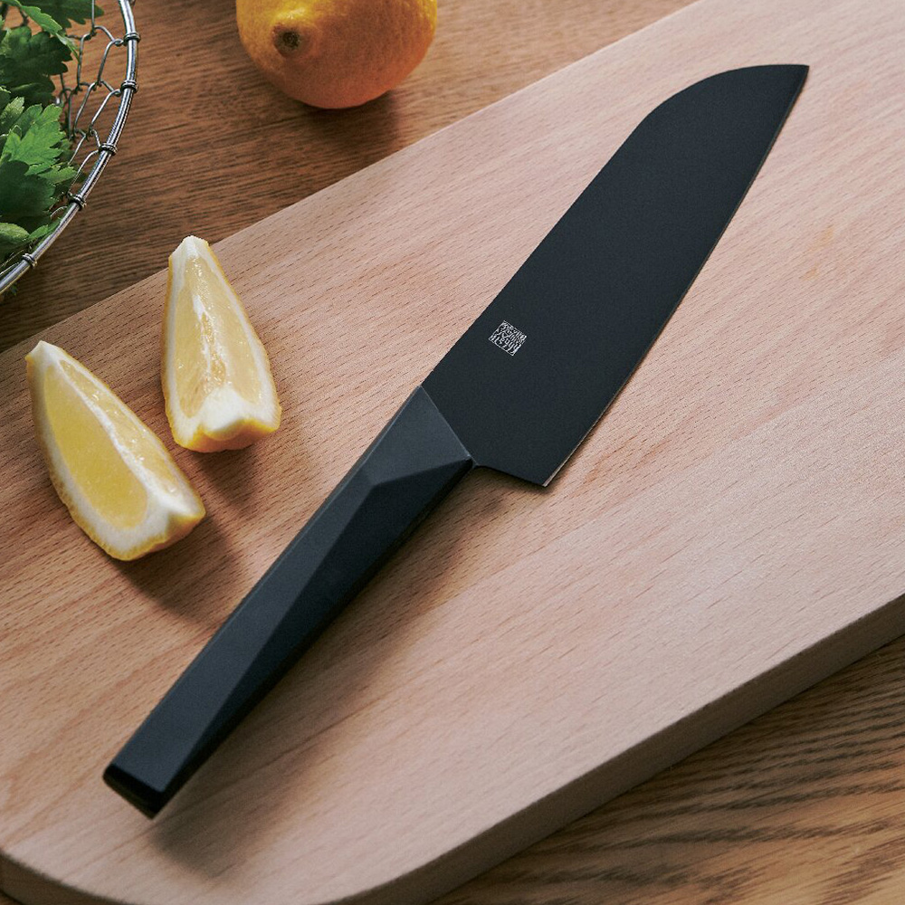 濃州孫六作 ブラック三徳包丁