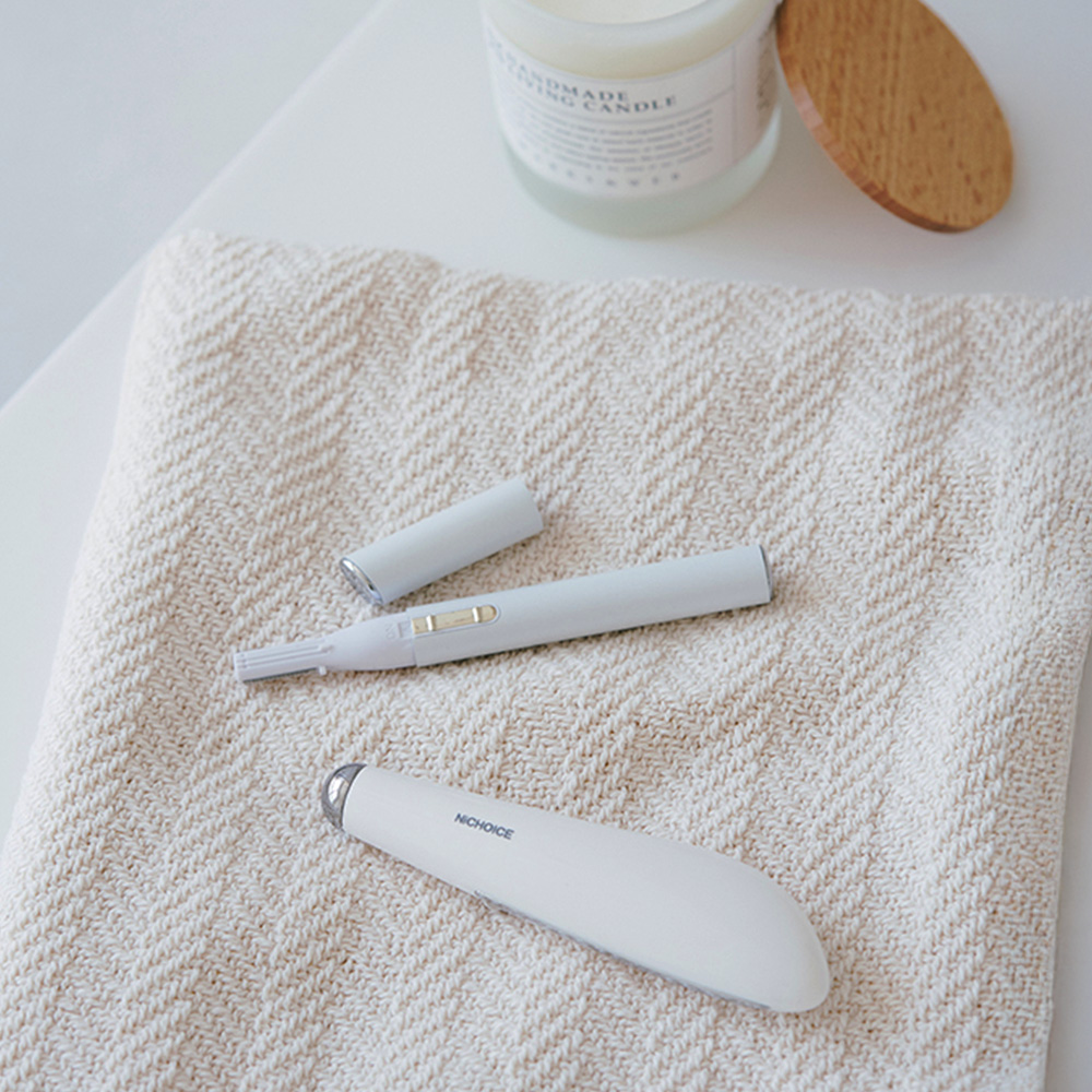 フェイスシェーバー＆ピンポイントケア