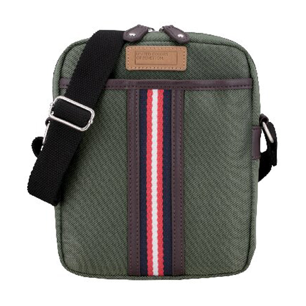 ベネトン ショルダーバッグ(カーキ)