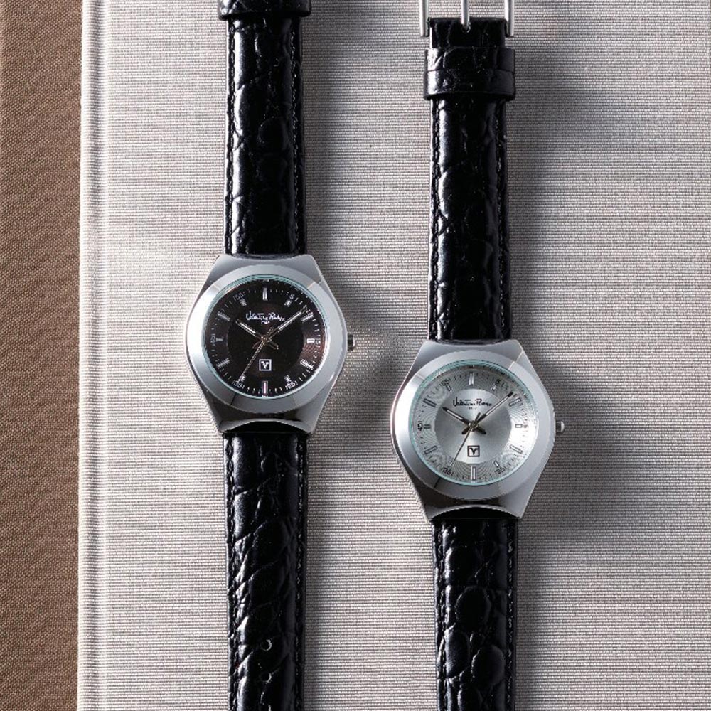 ヴァレンティノ・ルゥディ メンズウオッチ(シルバー色)