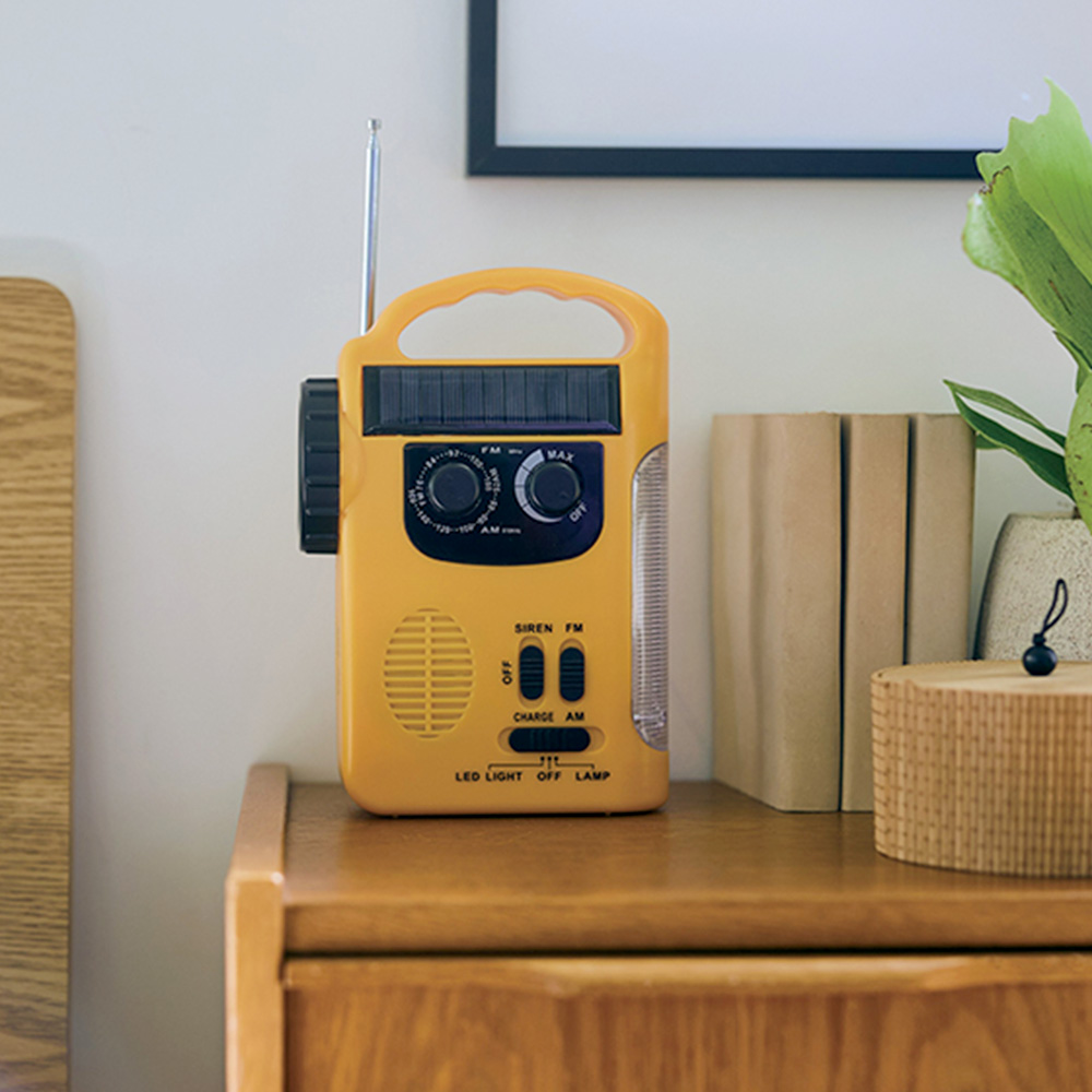 3WAY充電ラジオライト