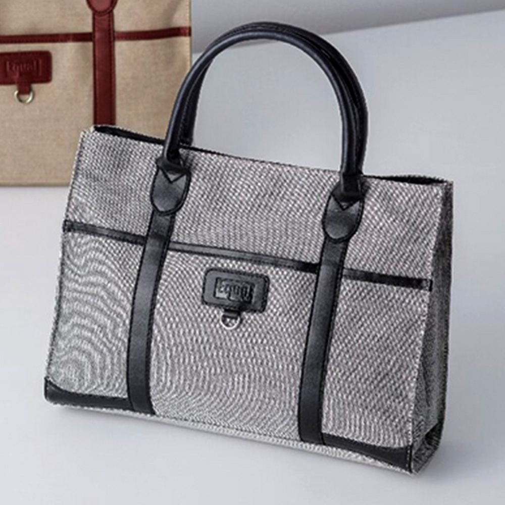 ジュンココシノイコール エルガリー手提げバッグ(ブラック)