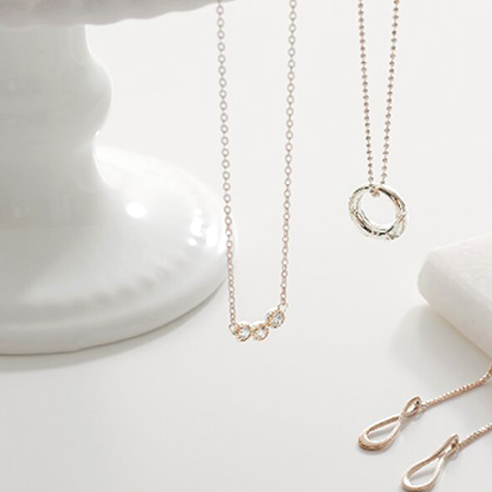 ウルティマ シルバーファッションペンダント