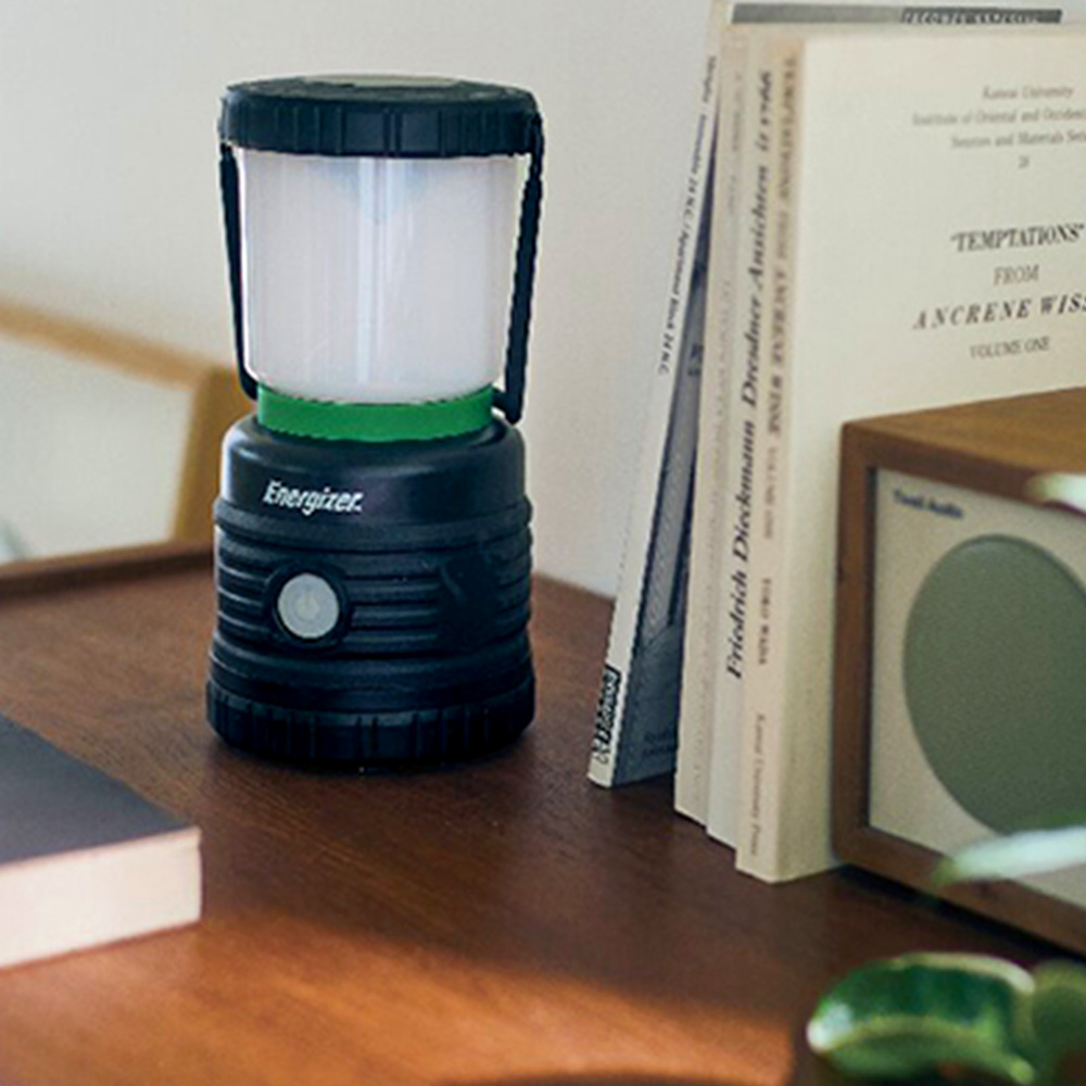 エナジャイザー 充電式アウトドアランタン