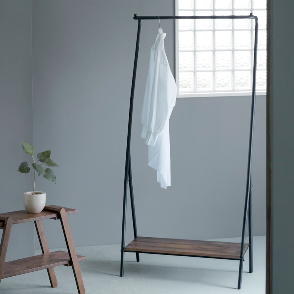 Z型ハンガー棚板付き