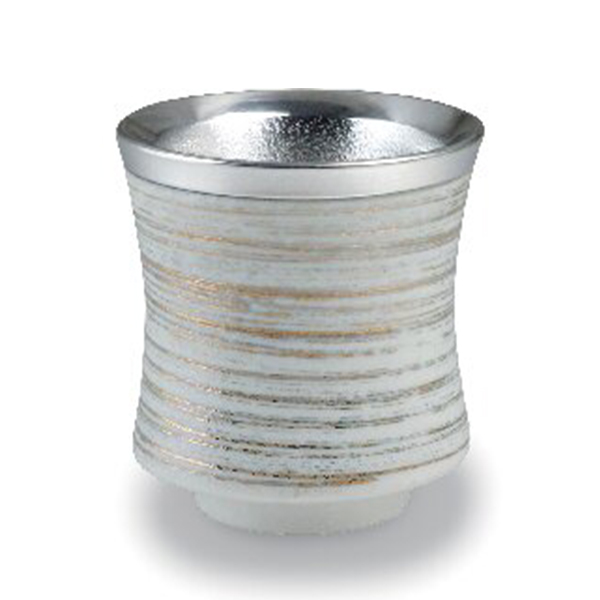 有田焼 白塗り錫陶盃(金色かすり)