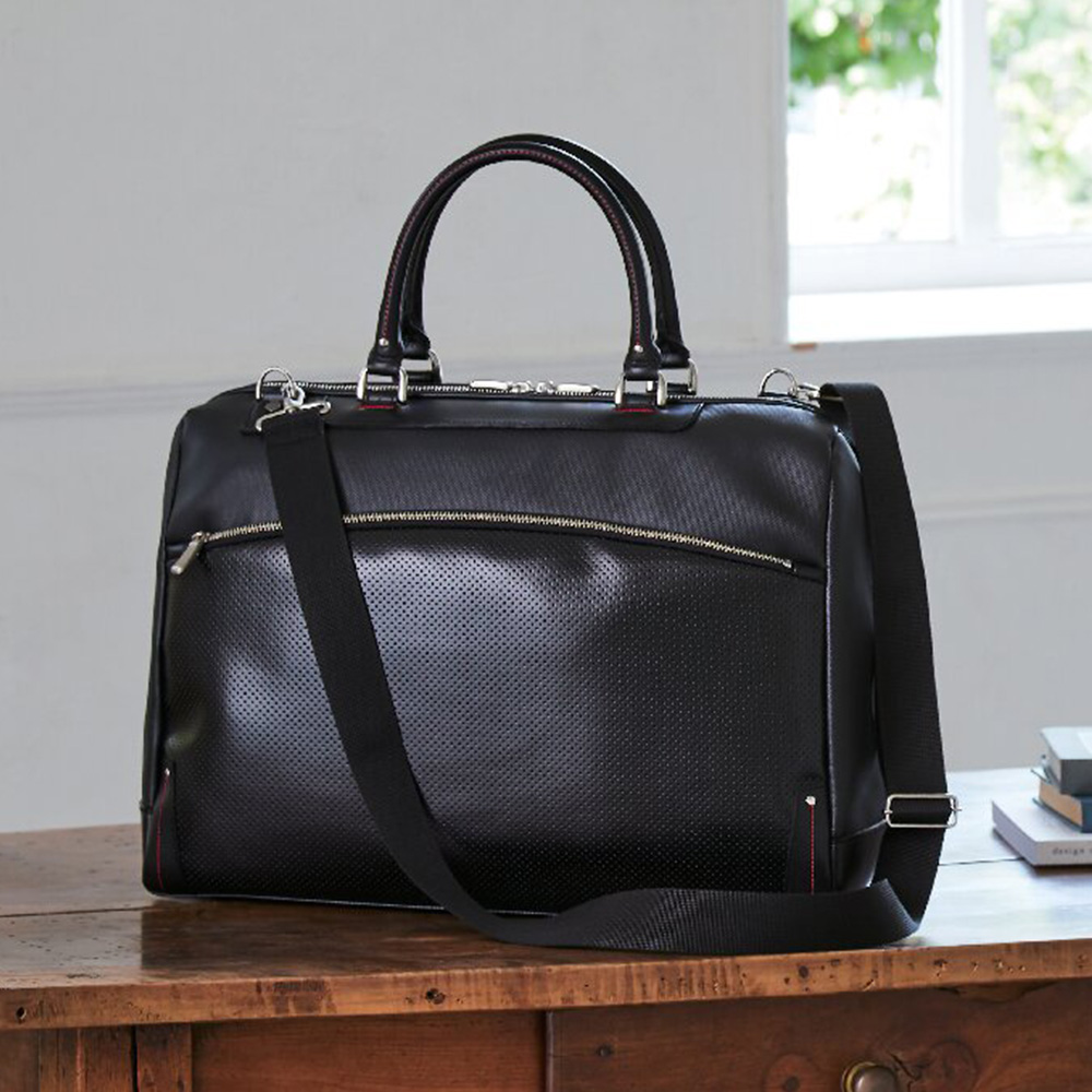 ボストンバッグ