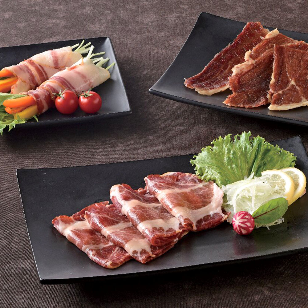 鹿児島県産黒豚生ハム・パンチェッタ（生ベーコン）・ポークジャーキー