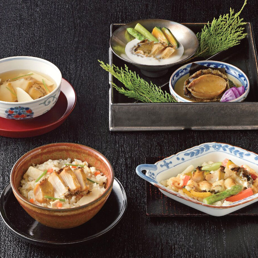 日本のおいしいお料理　天然あわび割烹料理