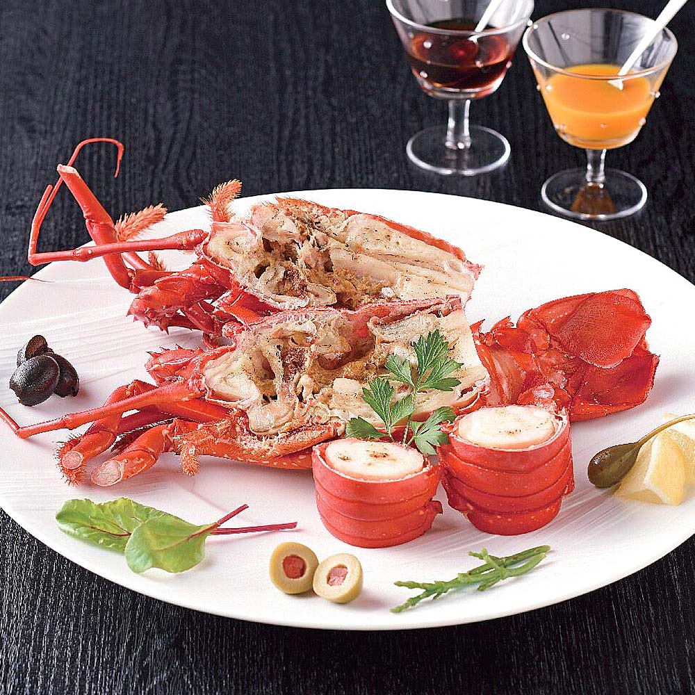 日本のおいしいお料理　伊勢海老筒切りステーキ（2種のソース付）