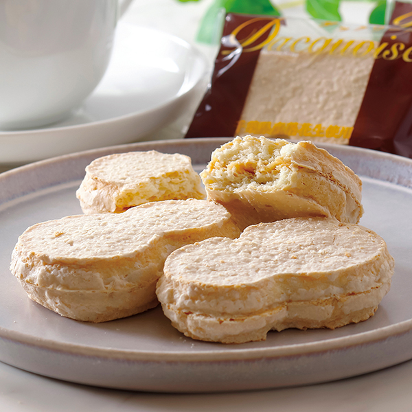 ピーナッツダックワーズ