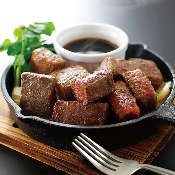 国産黒毛和牛 角切りステーキ