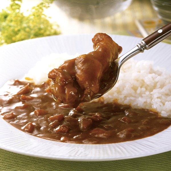 「博多華味鳥」手羽元カレー