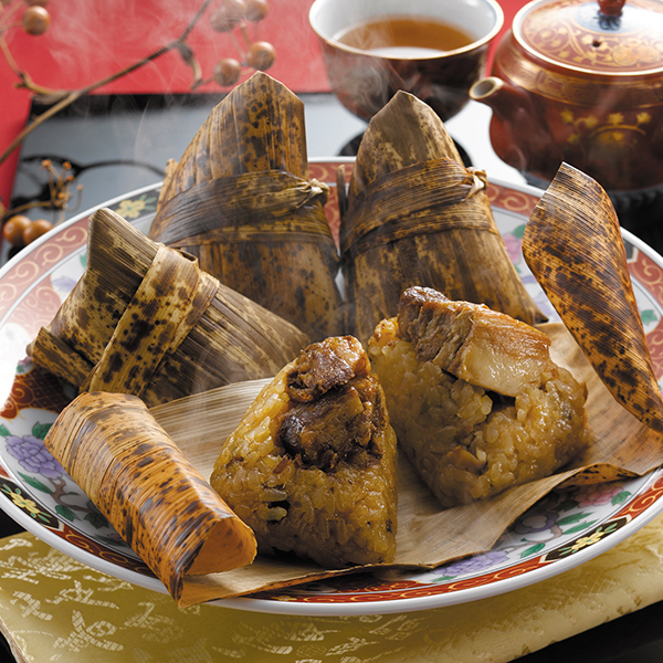 横浜中華街「耀盛號（ようせいごう）」豚角煮ちまき