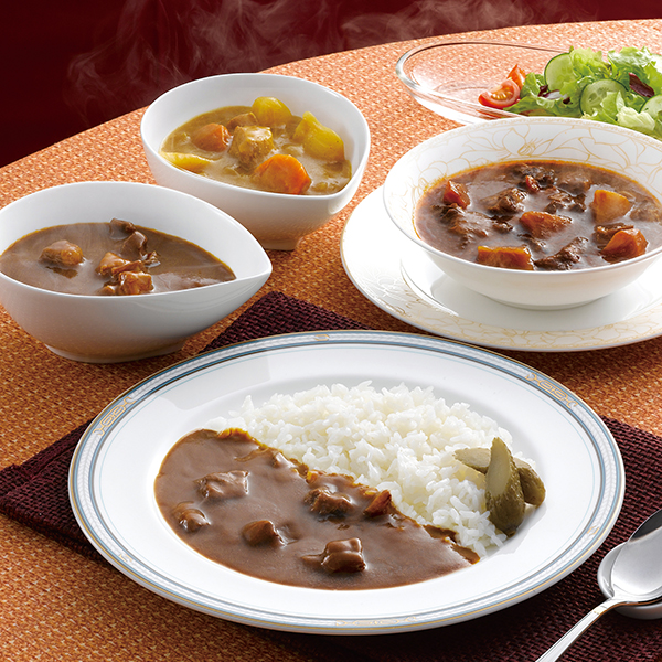 ビーフシチューと2種のカレーセット