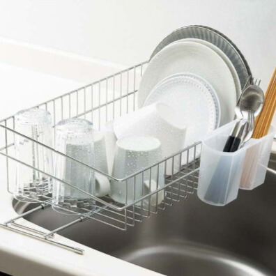 シンクに渡せる伸縮式水切りラック