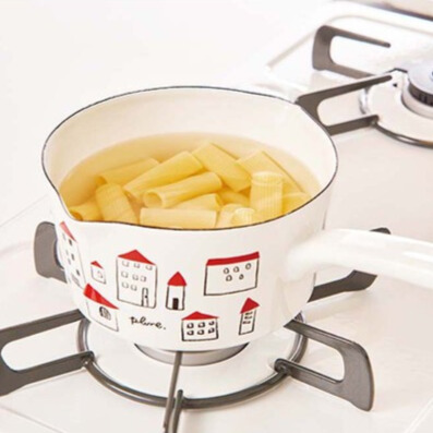 「Plune.」ホーローミルクパン15cm akaiyaneno