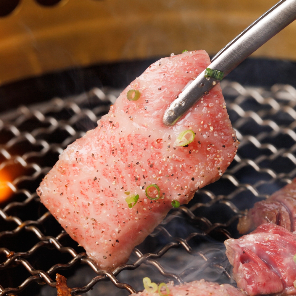 群馬 赤城山麓牛 肩ロース焼肉用　300ｇ