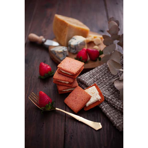 東京 「CHEESE CAVERY TOKYO」 チーズサンドあまおう8個