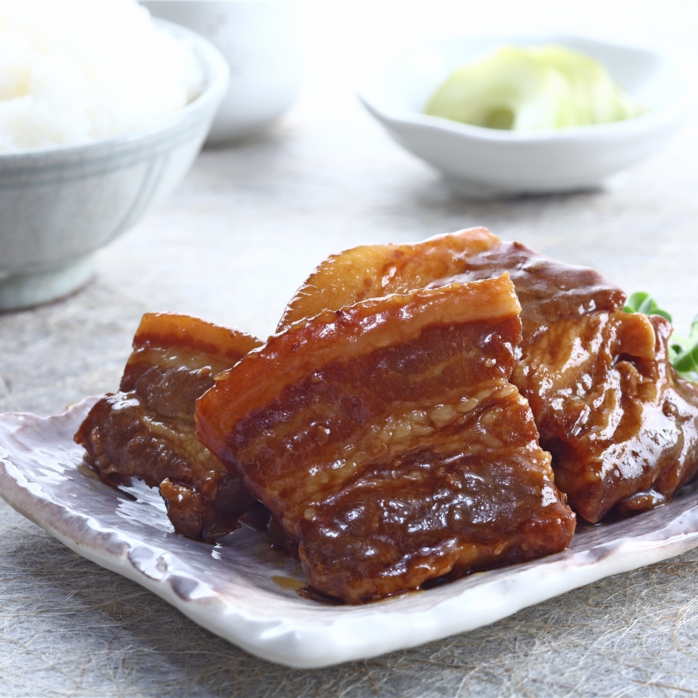 鹿児島県産黒豚肉使用　豚肉角煮　3セット